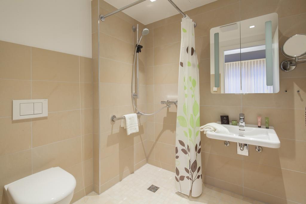 GDA Hotel am Schlosspark Bad Homburg vor der Höhe Zimmer foto